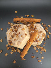 Load image into Gallery viewer, Toasted Cinnamon and Brown Suger BaeBees
